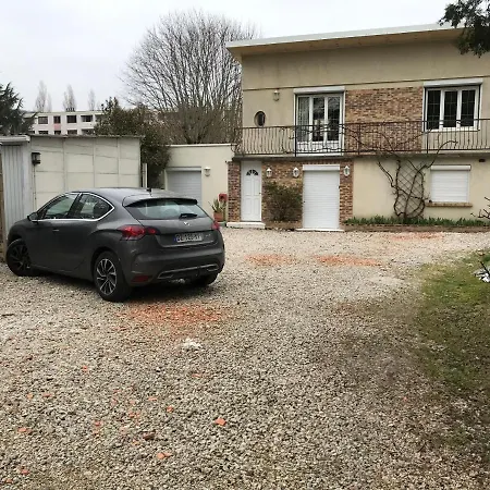 Fond De Jardin 1 Etage * Palaiseau